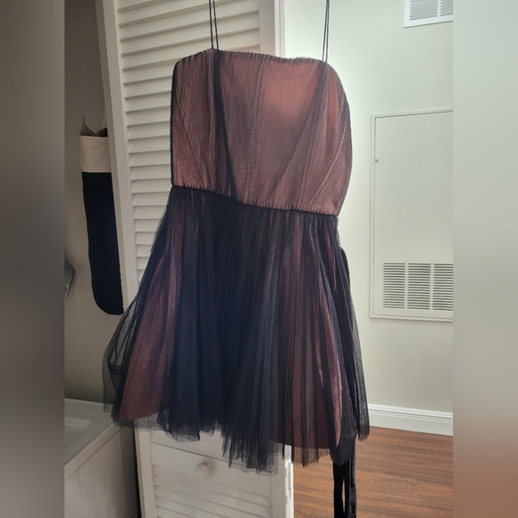 Alice & Olivia Mabel Cocktail Dress - Picture 2 of 4